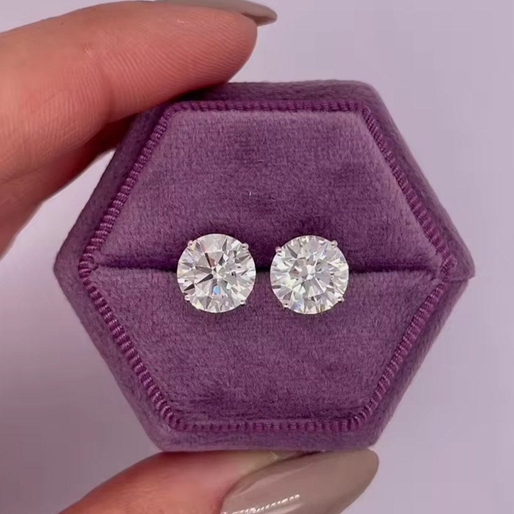 New 4ct Certified Moissanite Stud Earrings - Picture 4 of 12